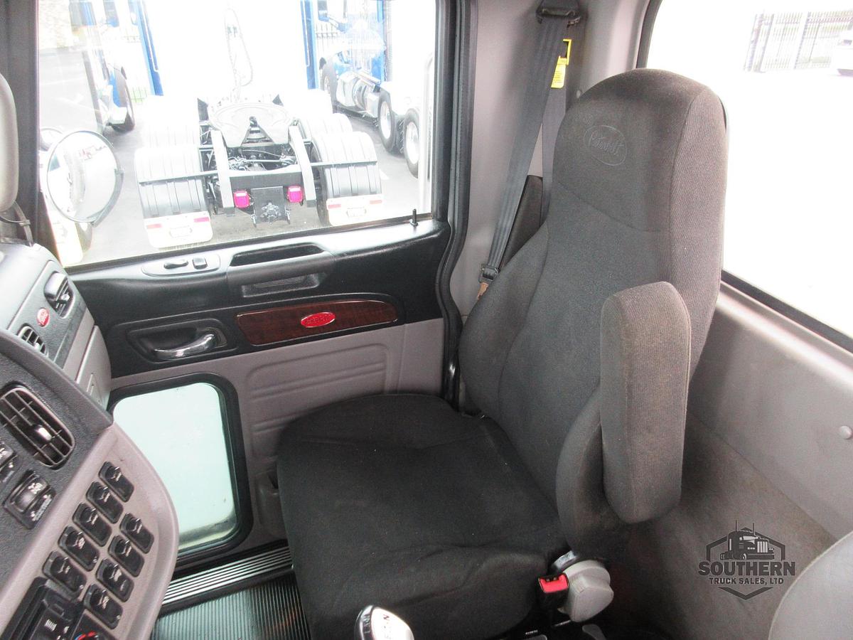 Used 2019 PETERBILT 389