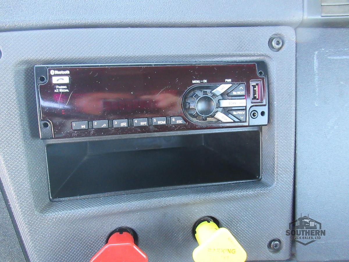 Used 2018 FREIGHTLINER CASCADIA 113