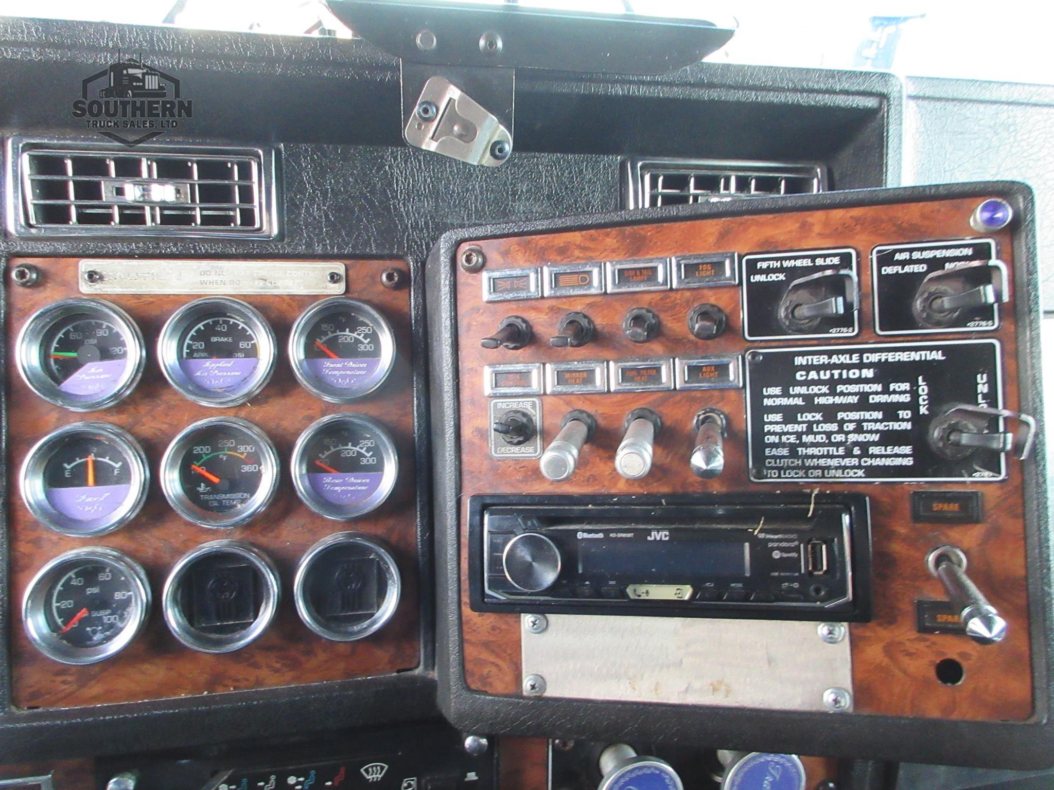 Used 1999 KENWORTH W900
