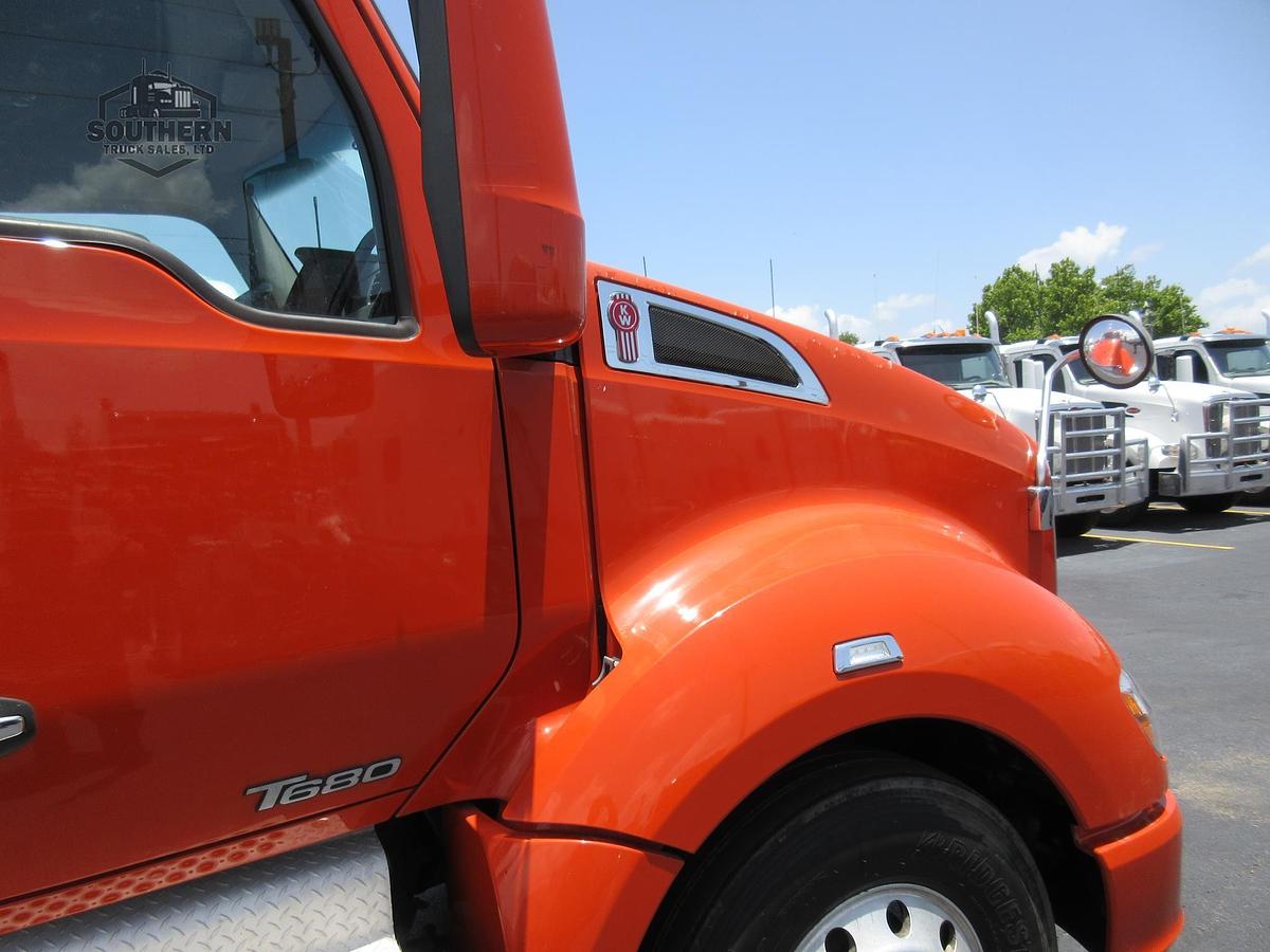 Used 2015 KENWORTH T680