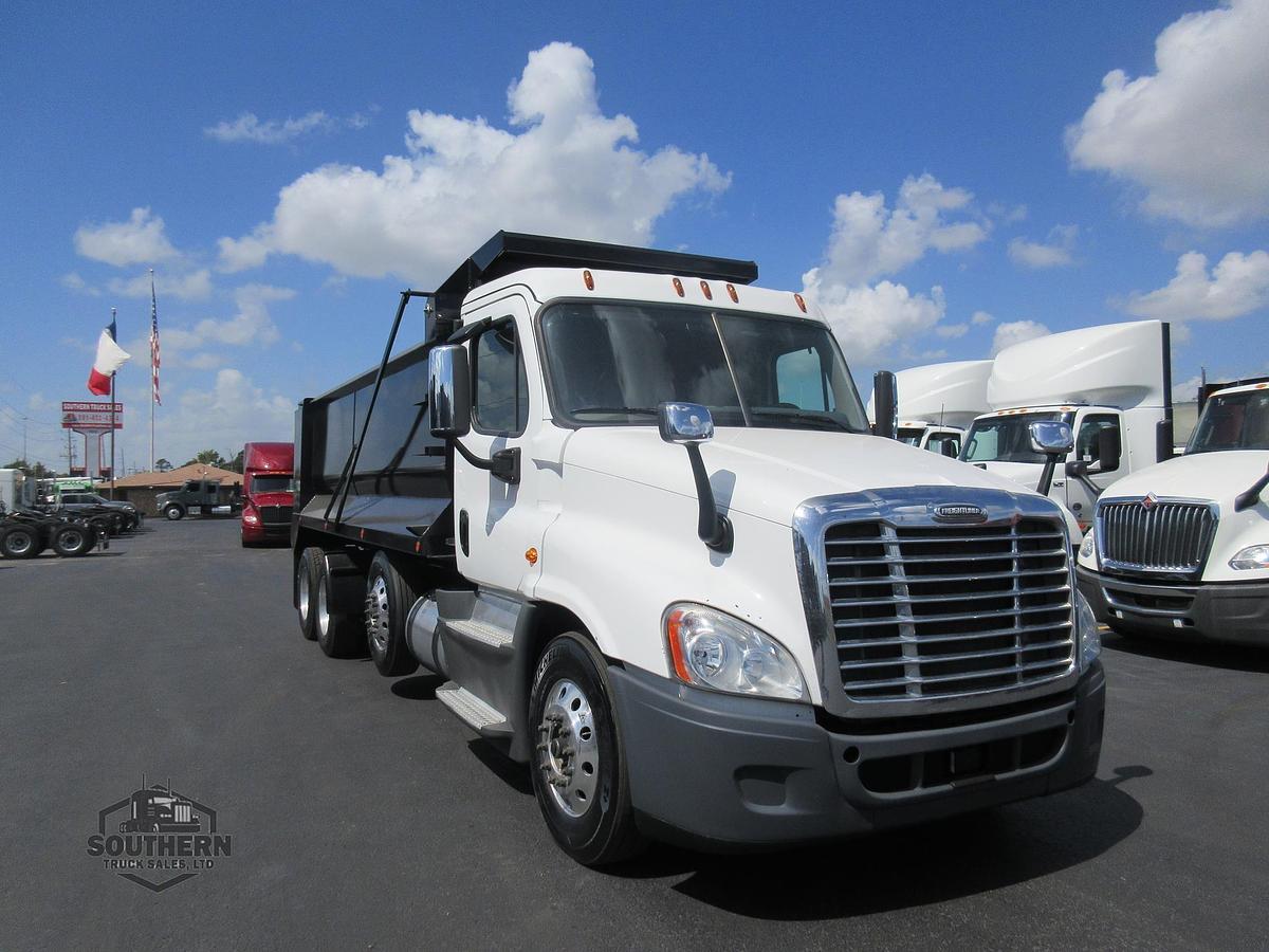 Used 2020 FREIGHTLINER CASCADIA 125