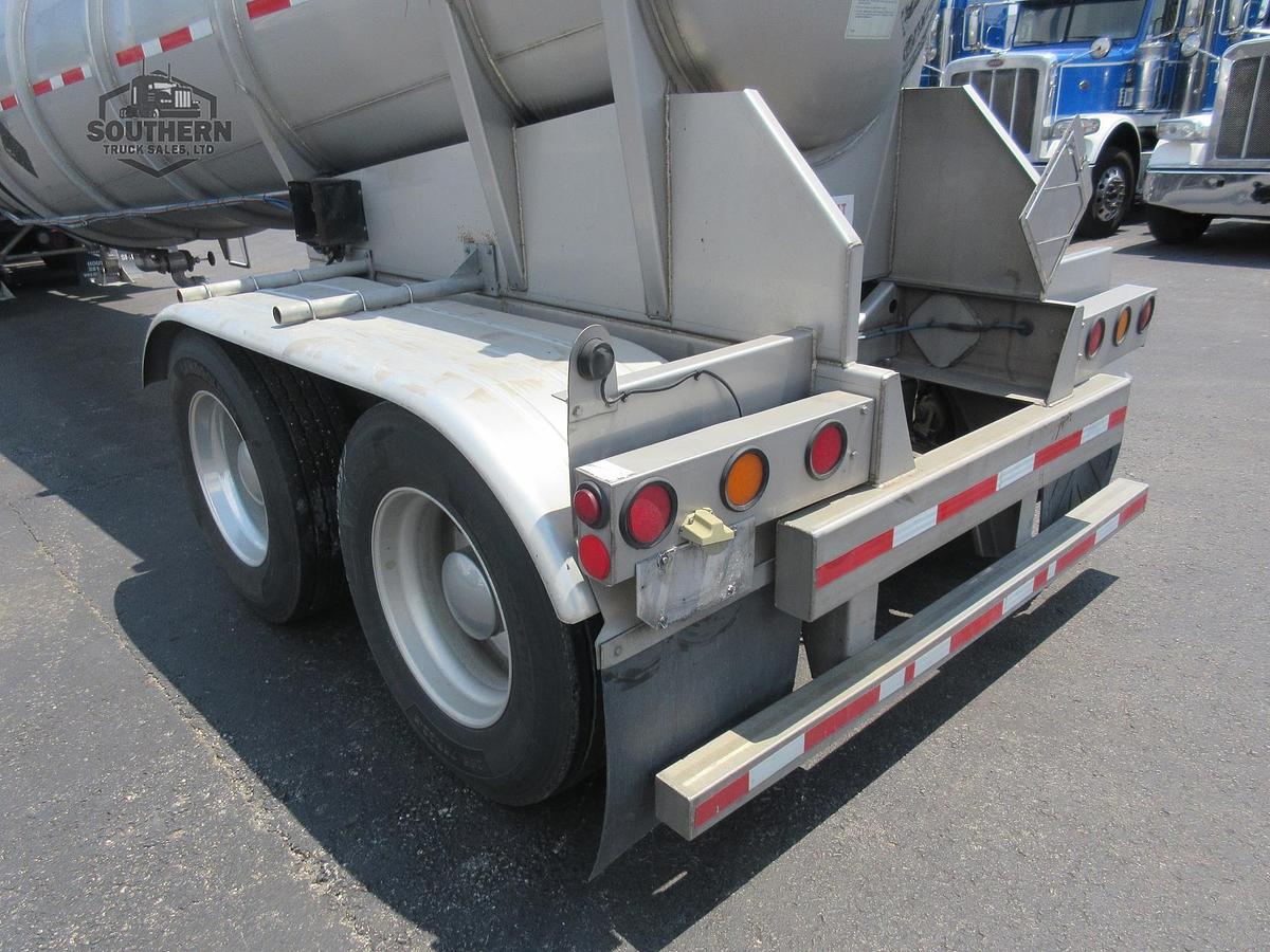 Used 2018 ACRO 5,600 gal