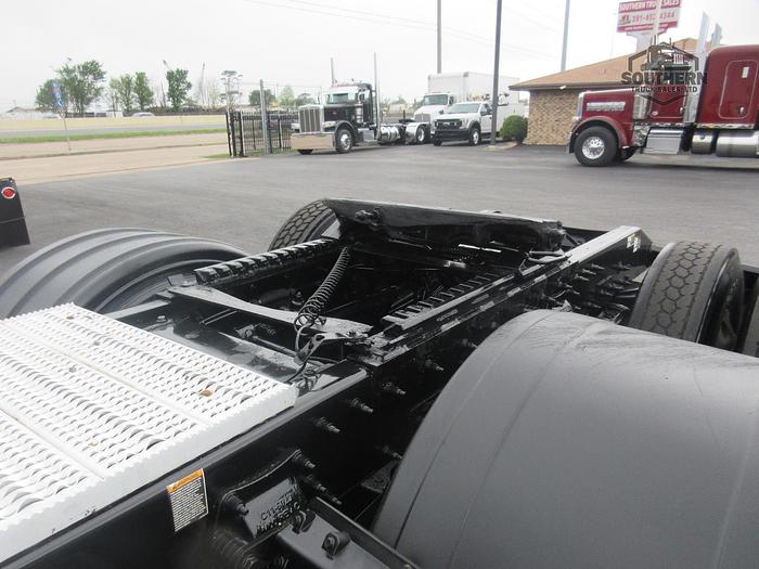 Used 2019 PETERBILT 389