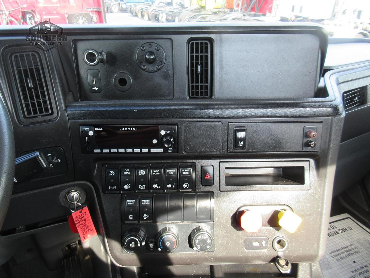 Used 2021 INTERNATIONAL LT