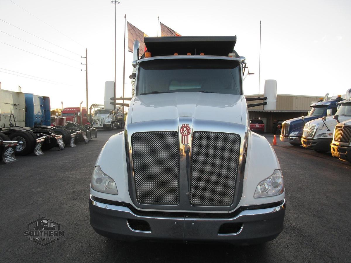 Used 2017 KENWORTH T680