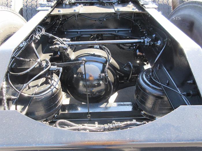 Used 2018 PETERBILT 389