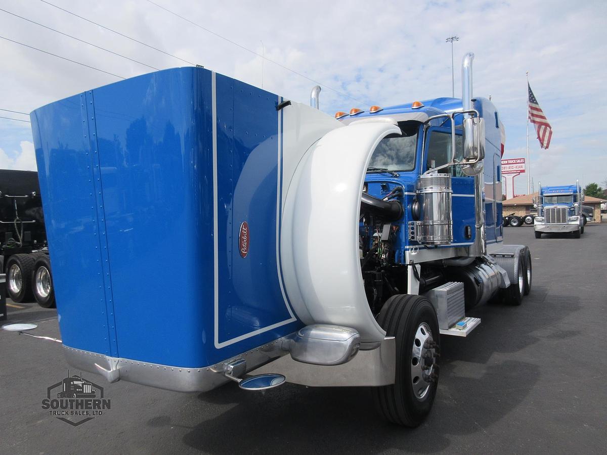 Used 2019 PETERBILT 389