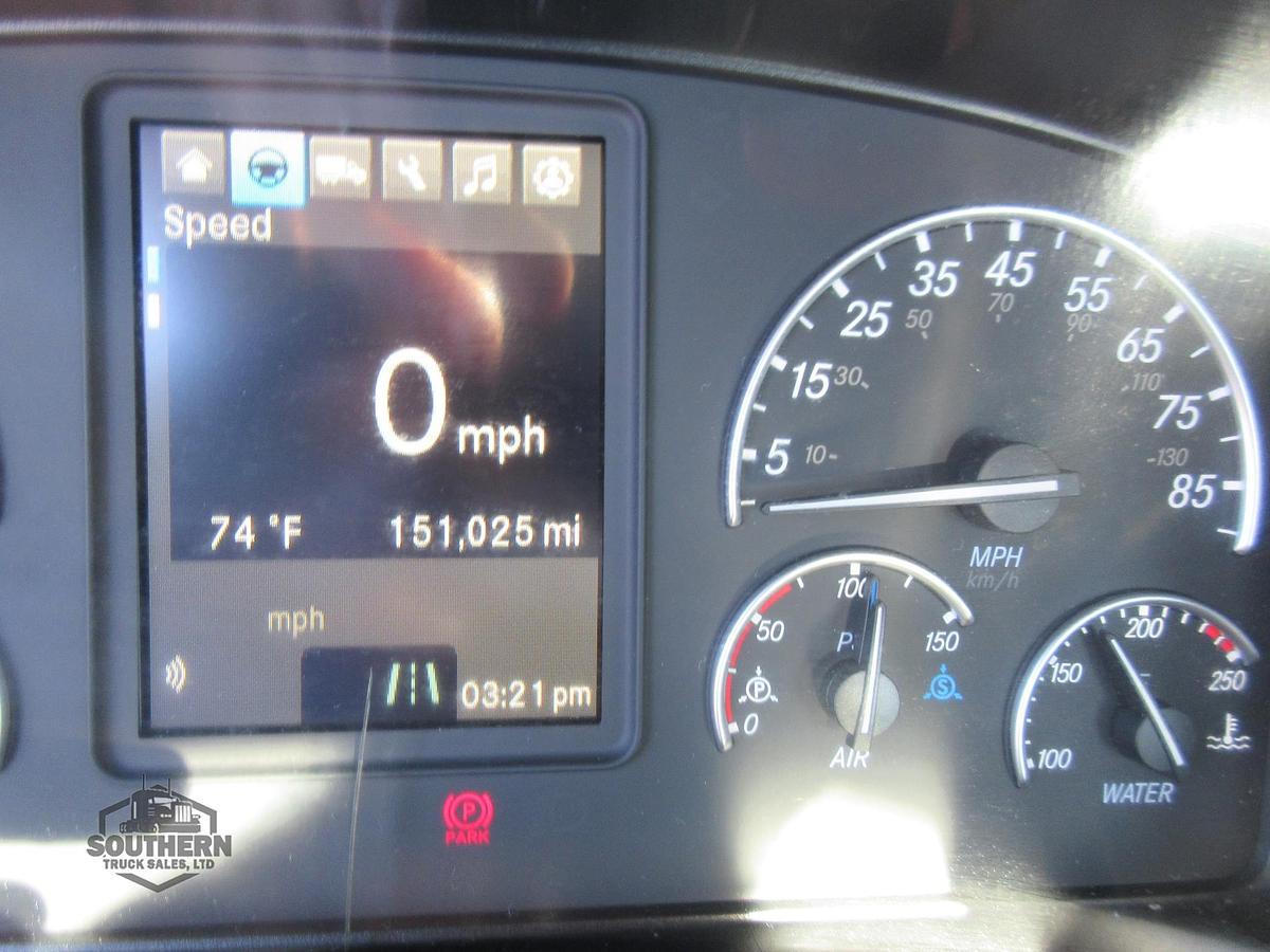 Used 2019 FREIGHTLINER CASCADIA 126