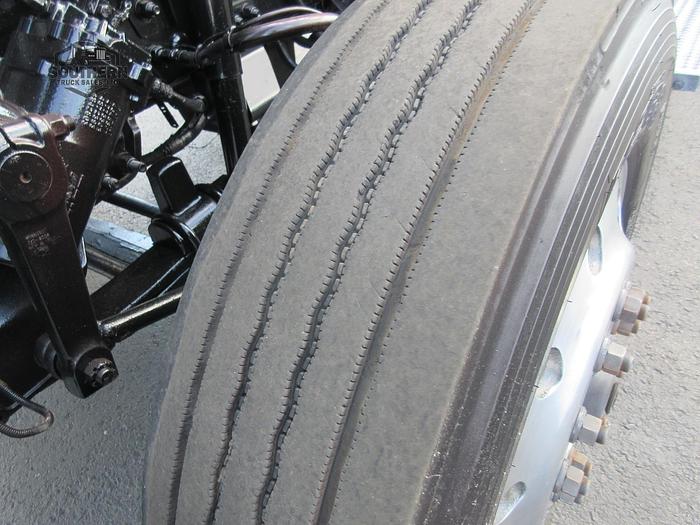 Used 2015 PETERBILT 365