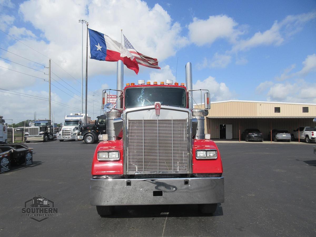 Used 2007 KENWORTH W900