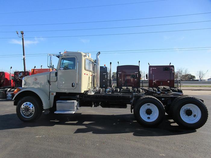 Used 2013 PETERBILT 365
