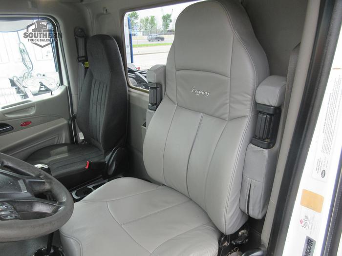 Used 2019 PETERBILT 567