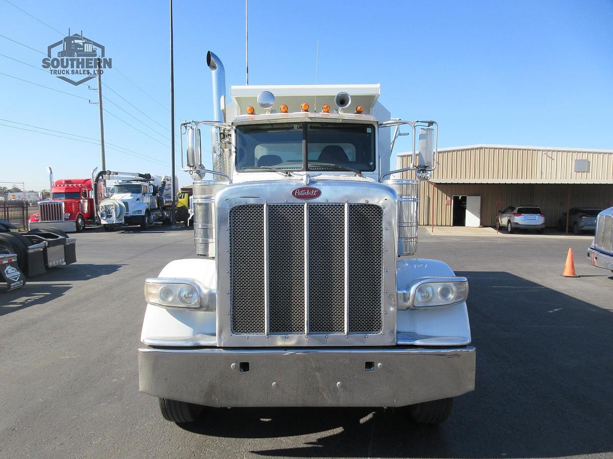 Used 2019 PETERBILT 389