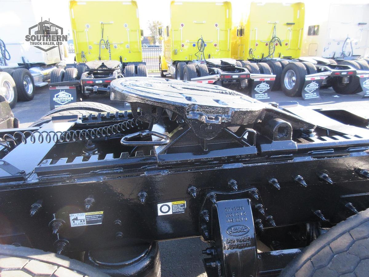 Used 2023 PETERBILT 567