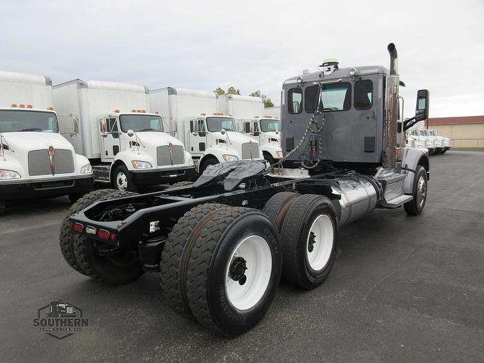 Used 2019 PETERBILT 567