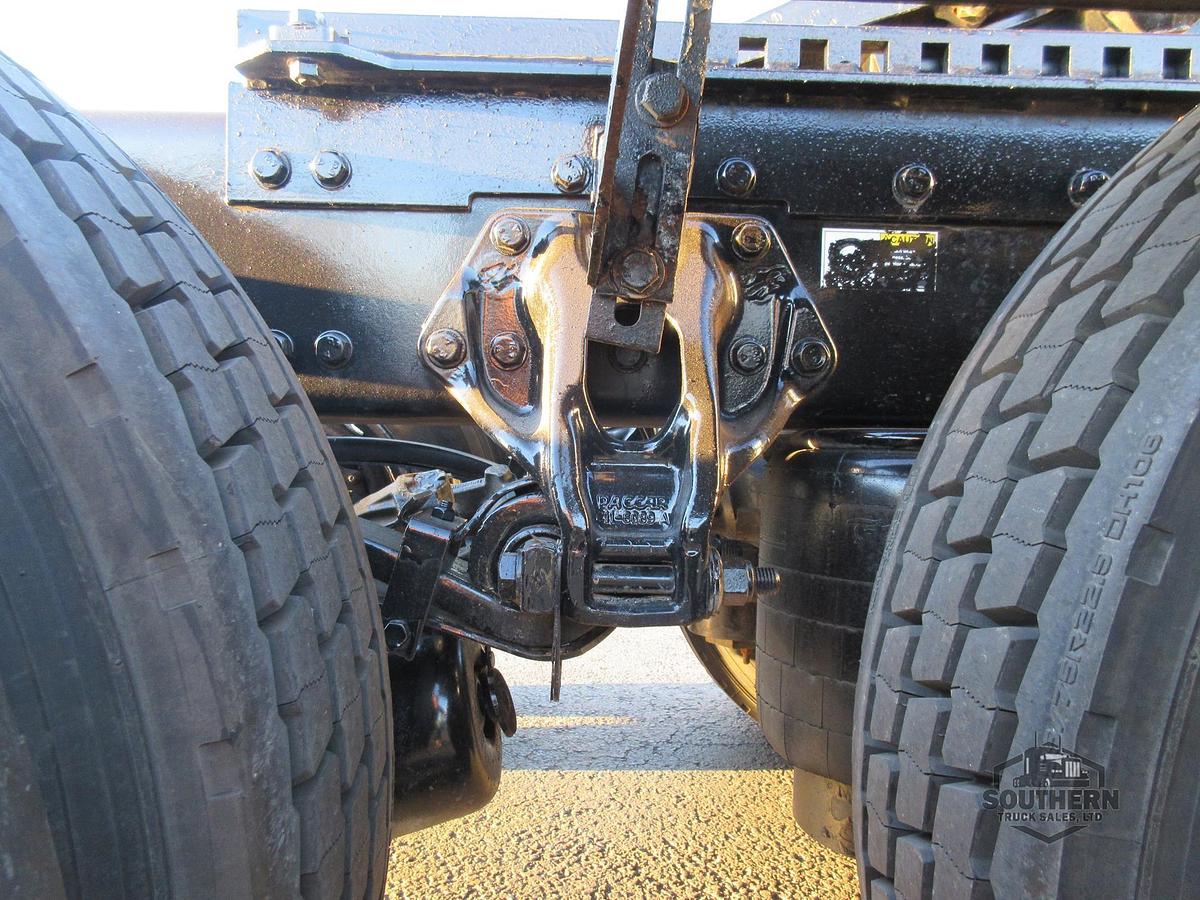 Used 2022 PETERBILT 567