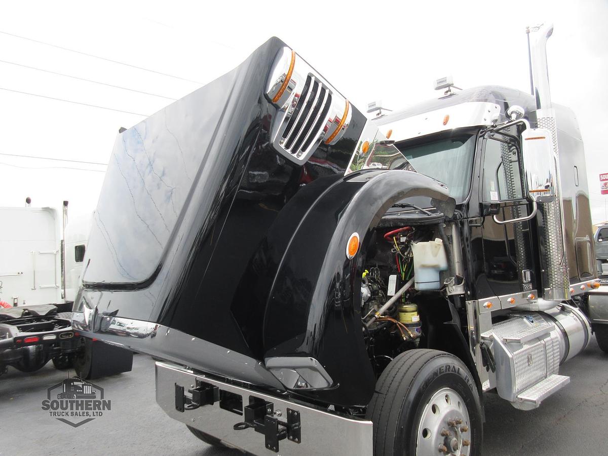 Used 2023 FREIGHTLINER CORONADO 122 SD