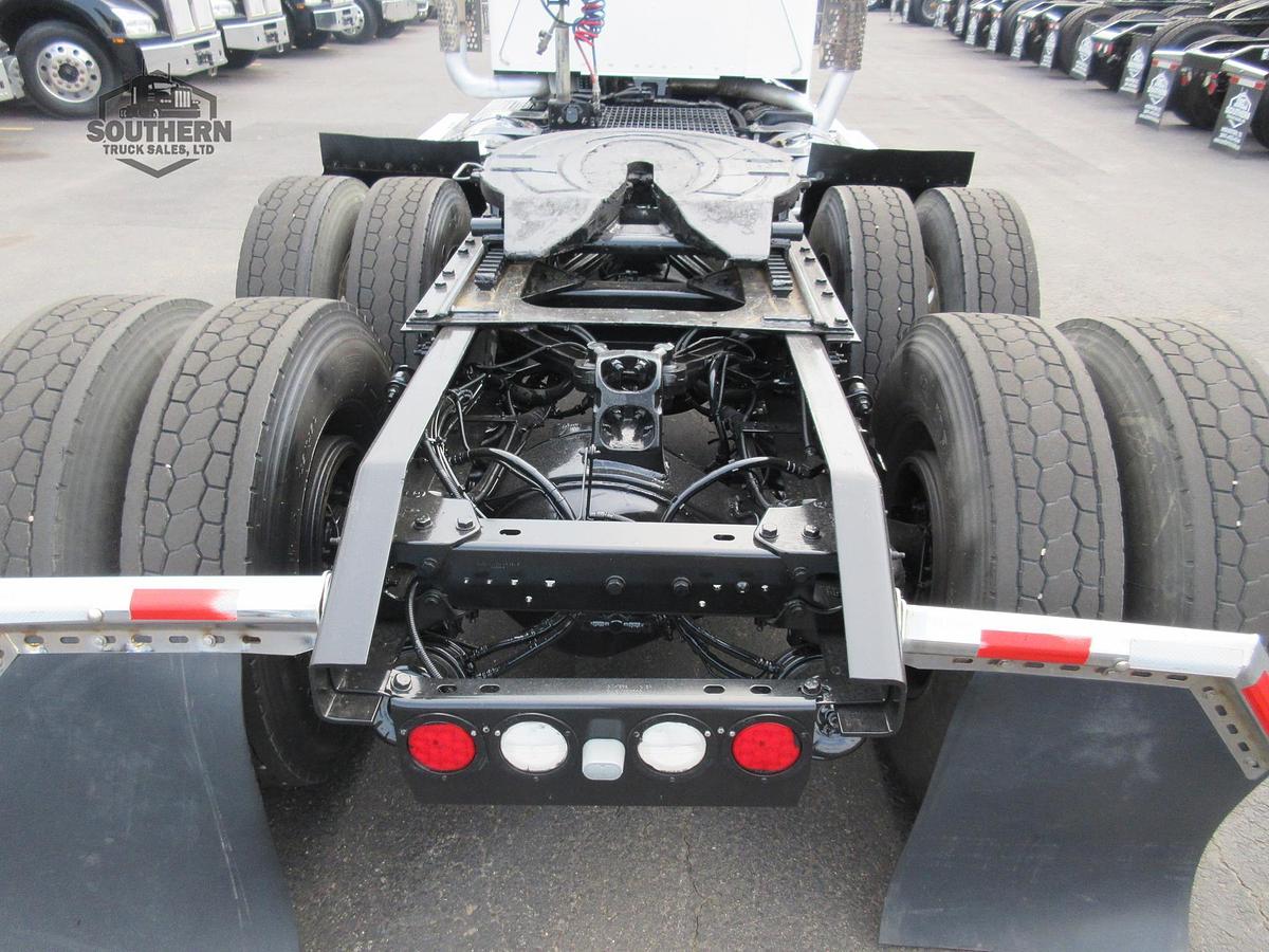 Used 2016 KENWORTH W900L