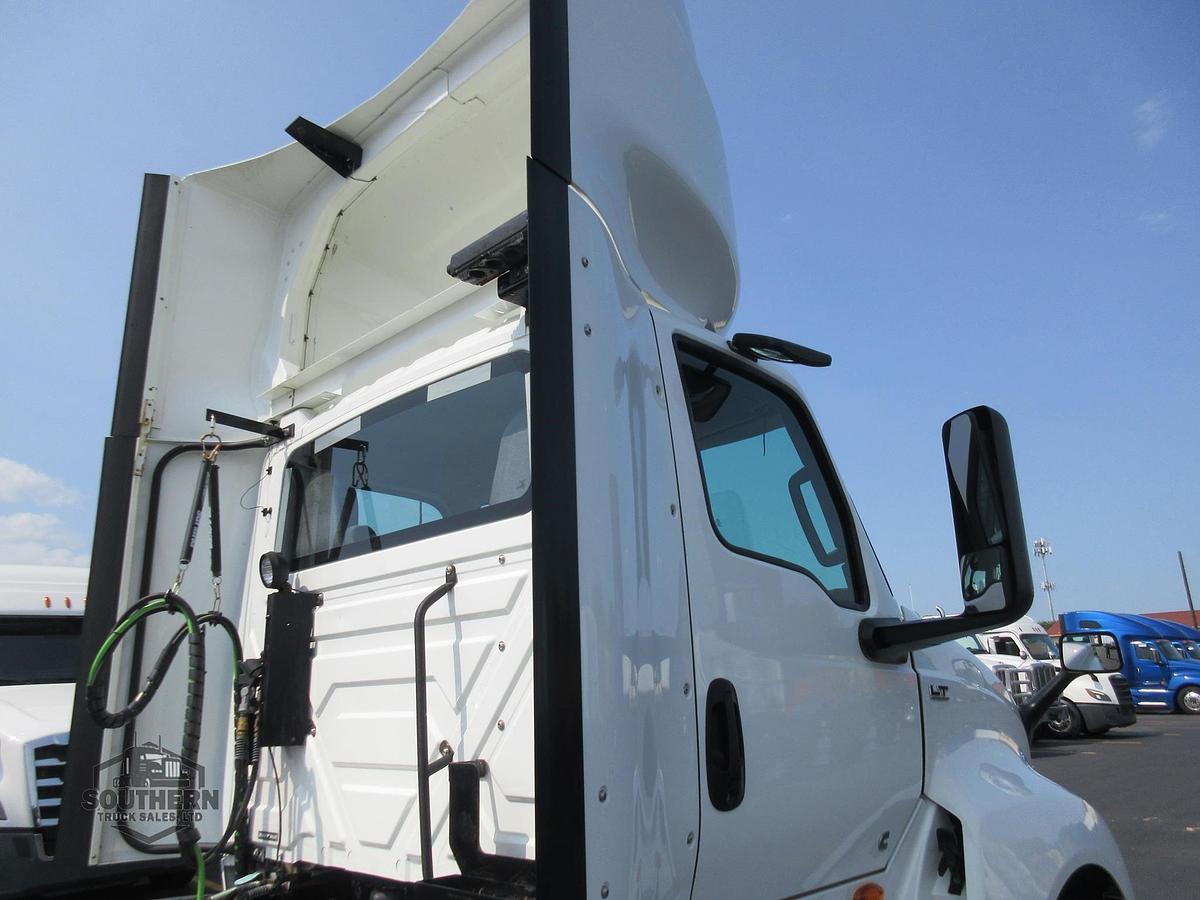 Used 2021 INTERNATIONAL LT