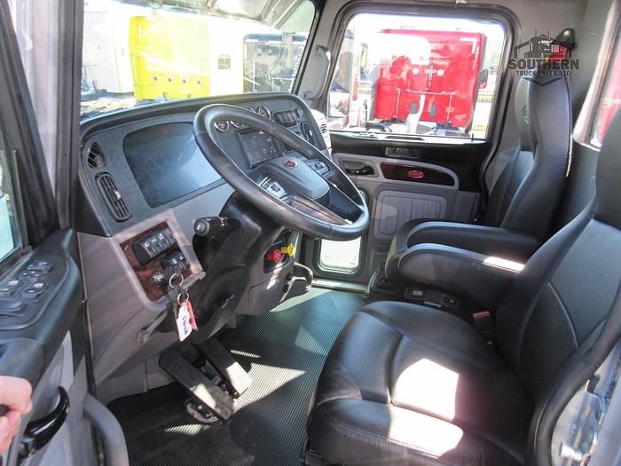 Used 2024 PETERBILT 389