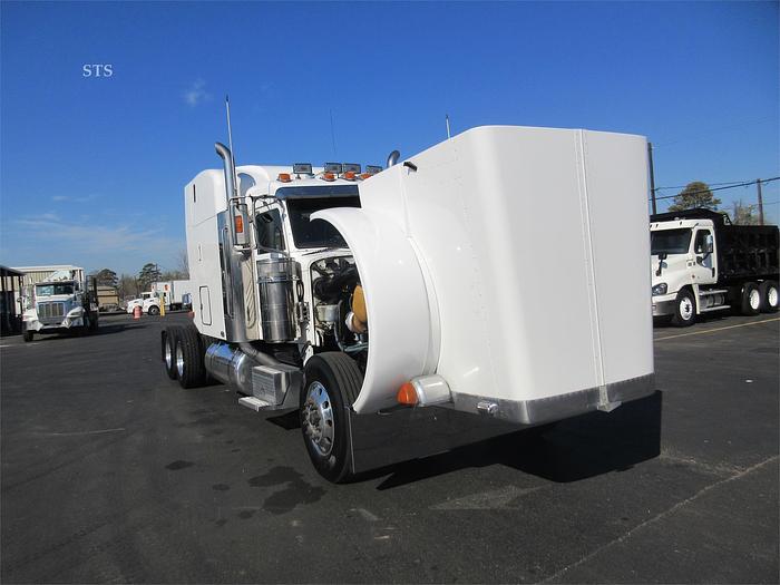 Used 2005 PETERBILT 379