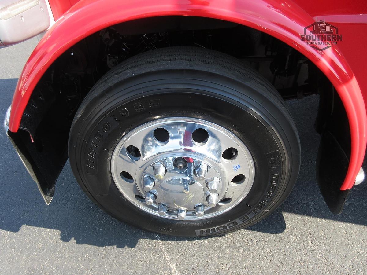 Used 2014 PETERBILT 389