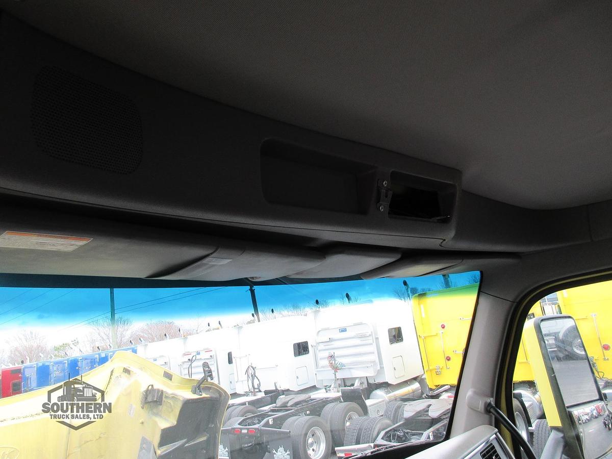 Used 2020 PETERBILT 567