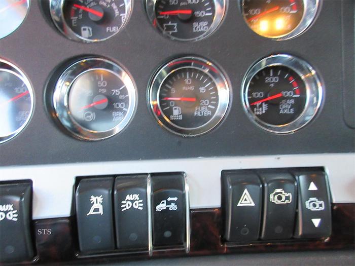 Used 2017 KENWORTH W900