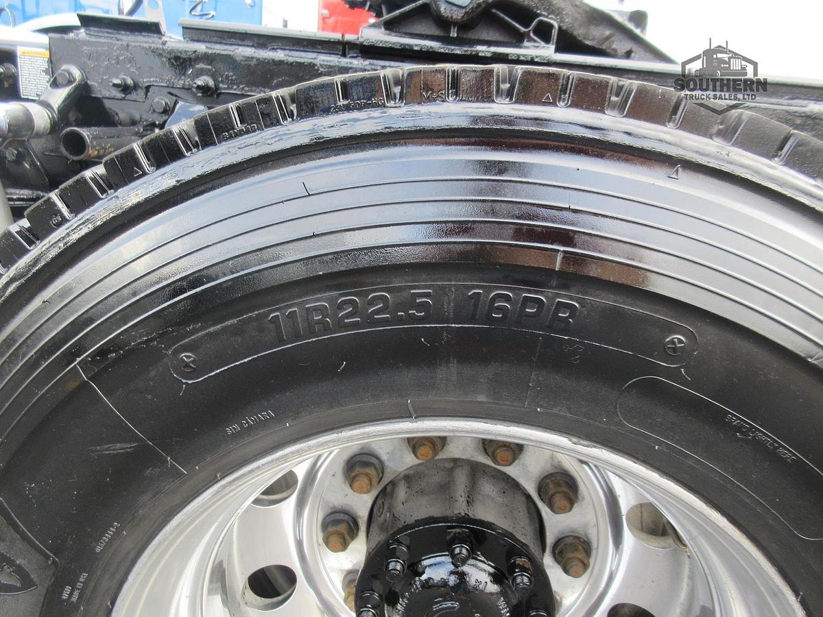 Used 2019 PETERBILT 567