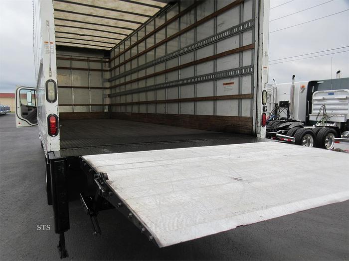 Used 2017 FREIGHTLINER BUSINESS CLASS M2 106