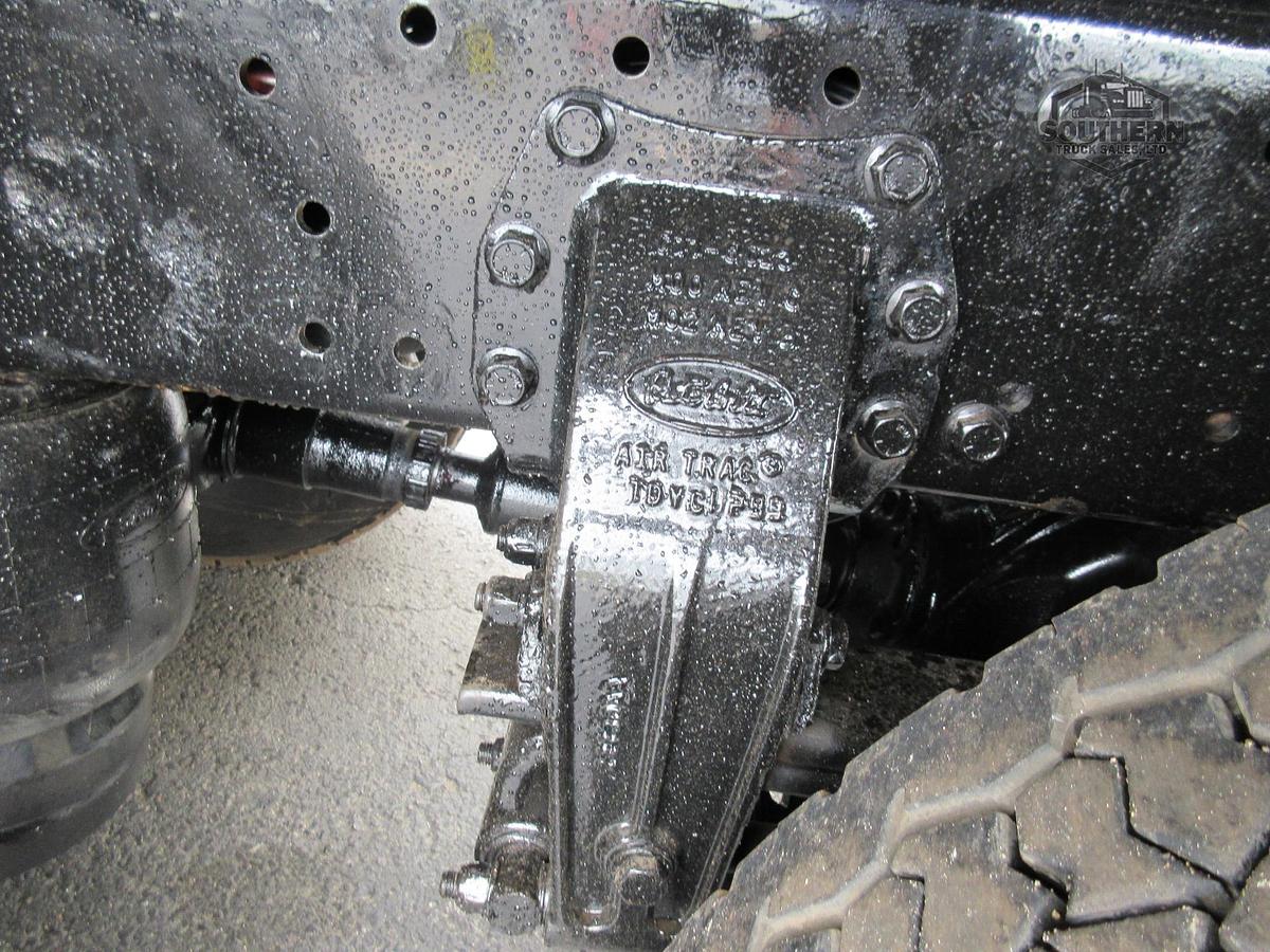 Used 2019 PETERBILT 389