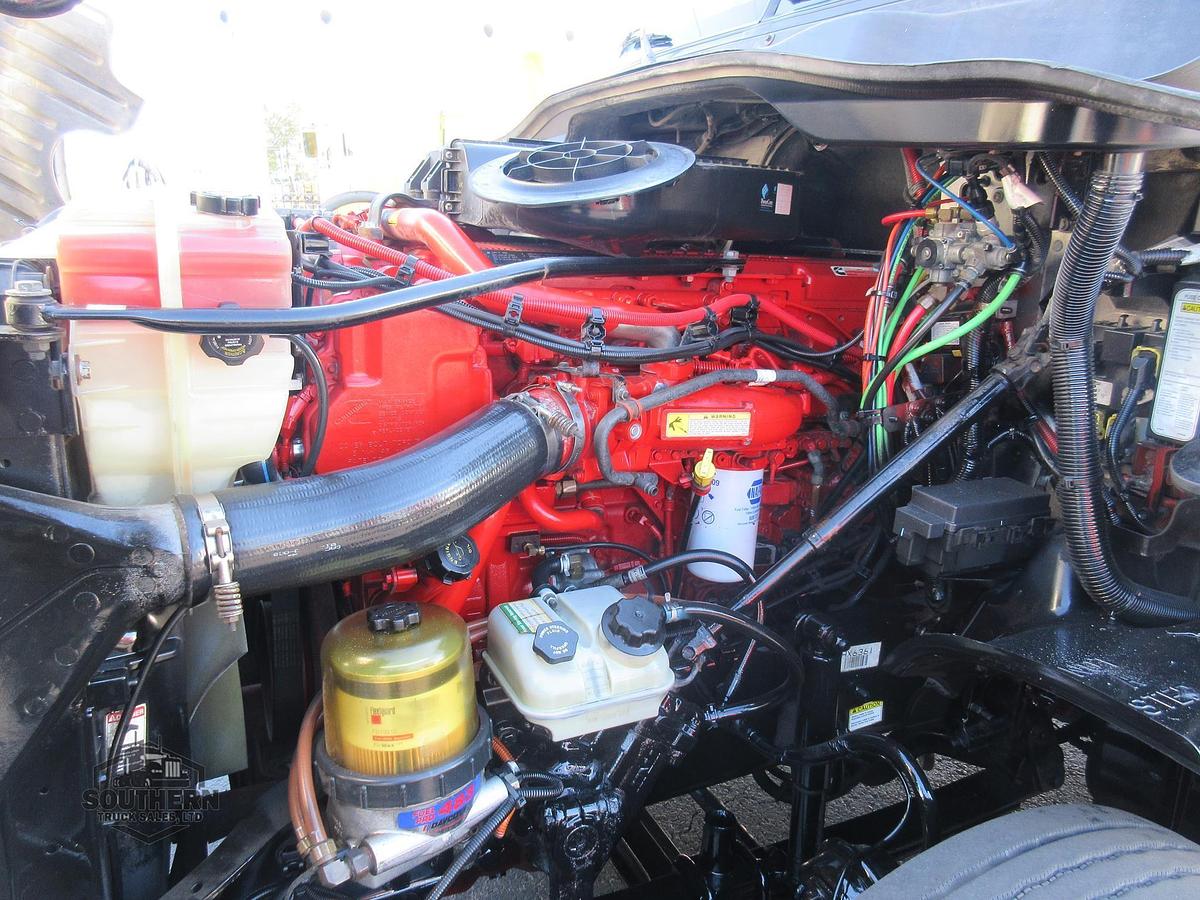 Used 2017 FREIGHTLINER CASCADIA 125