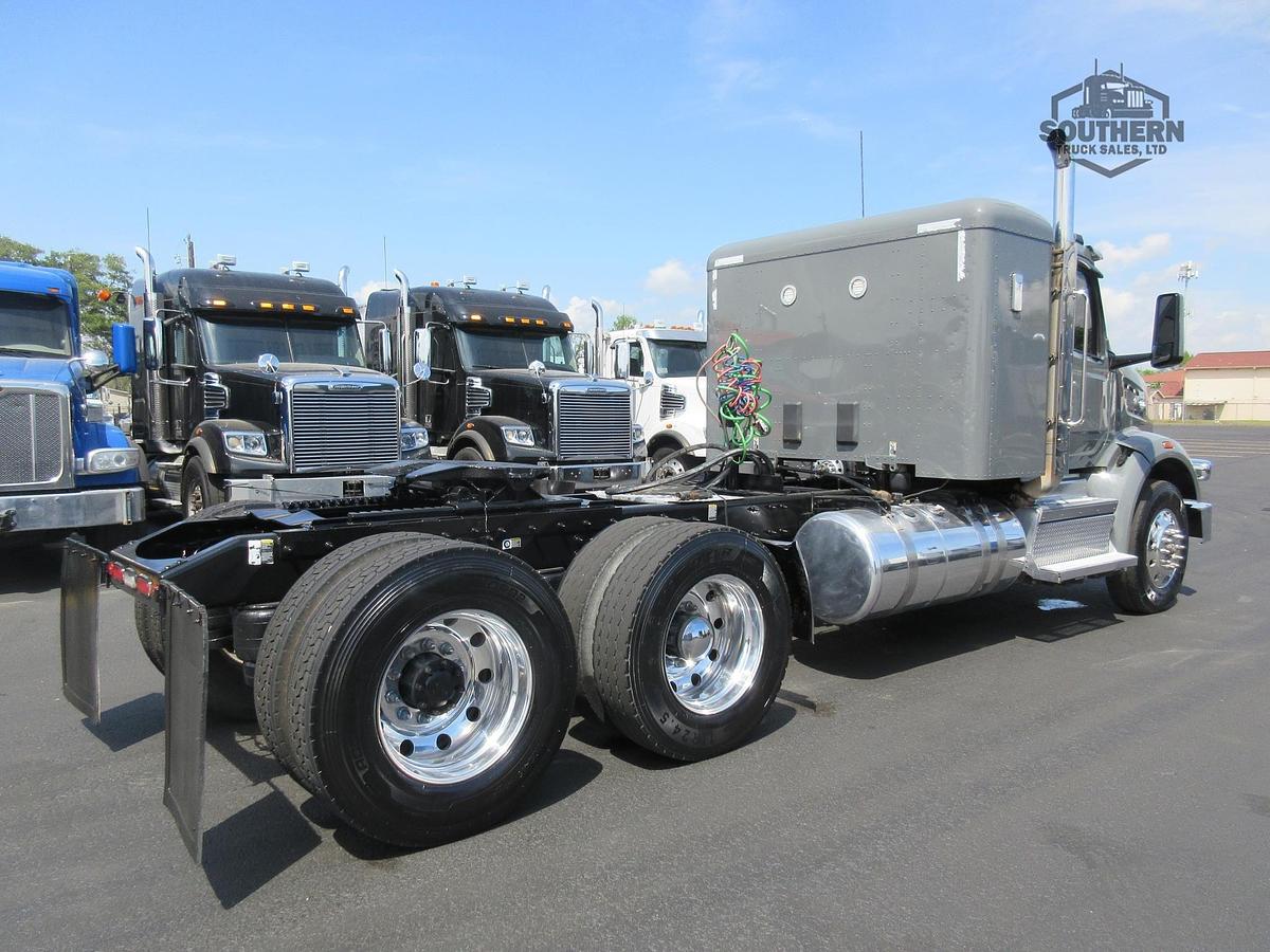 Used 2023 PETERBILT 567