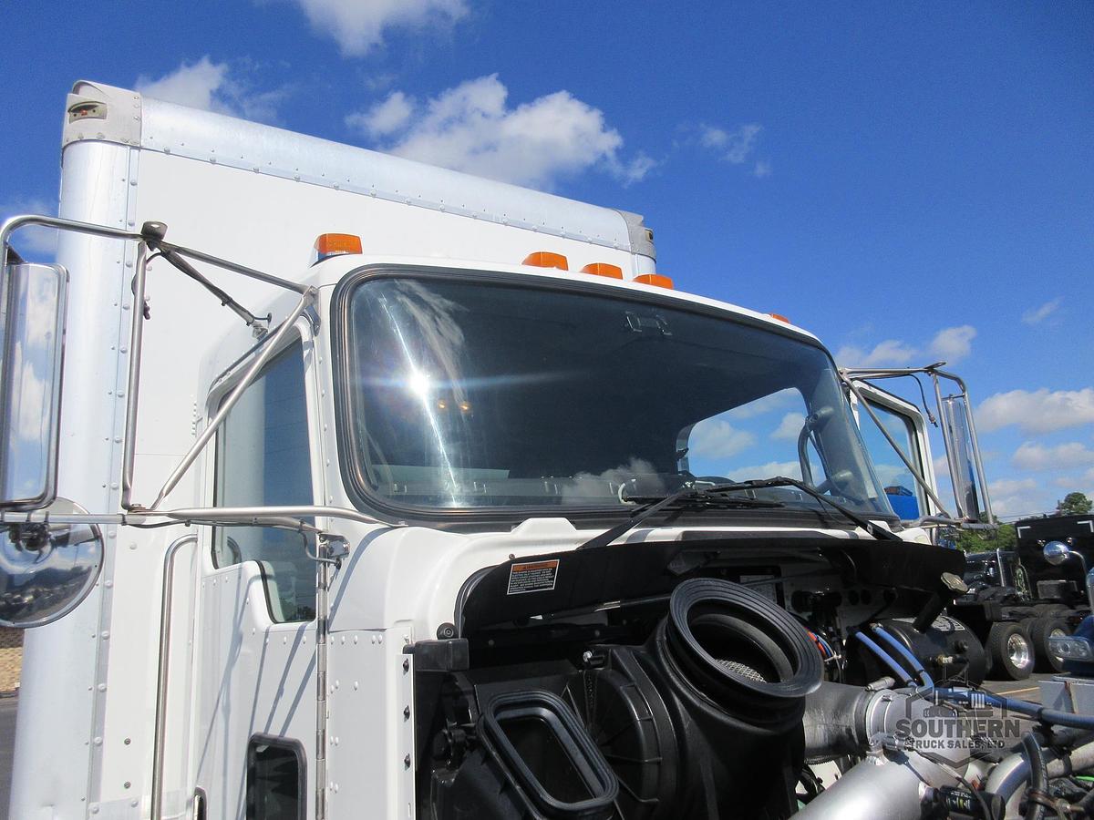 Used 2021 KENWORTH T270