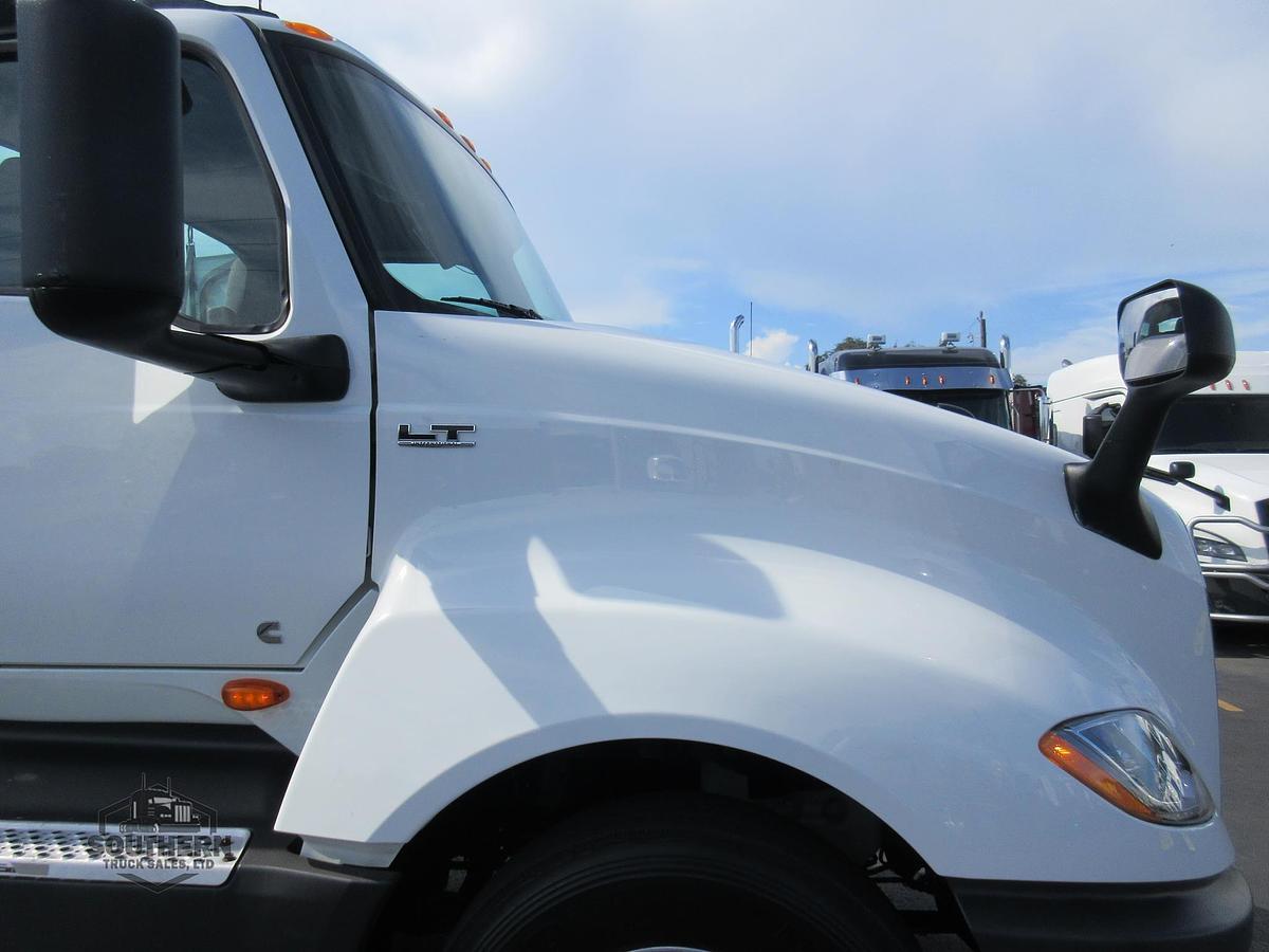 Used 2022 INTERNATIONAL LT
