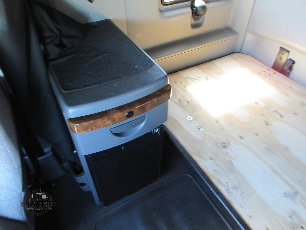 Used 2021 INTERNATIONAL LT