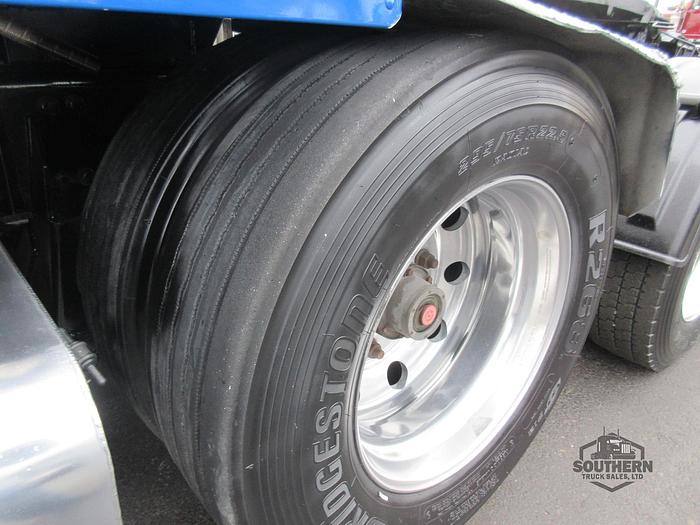 Used 2017 PETERBILT 567