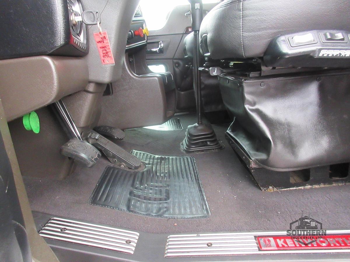 Used 2019 KENWORTH W900L