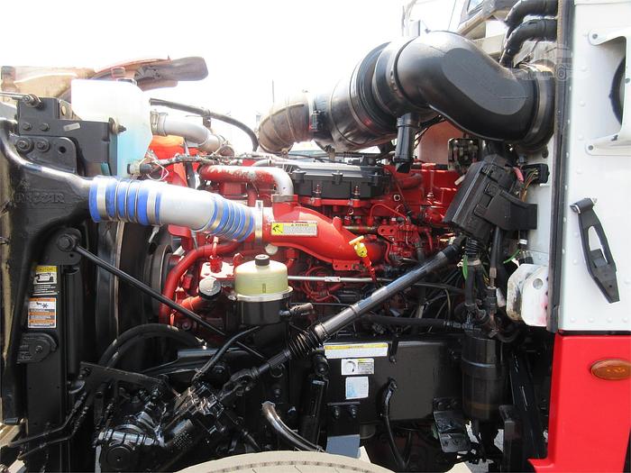 Used 2015 PETERBILT 365