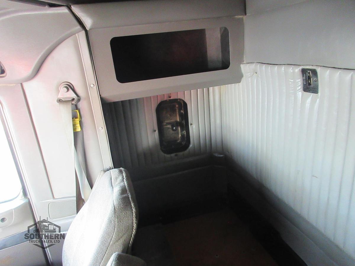 Used 2014 KENWORTH T800