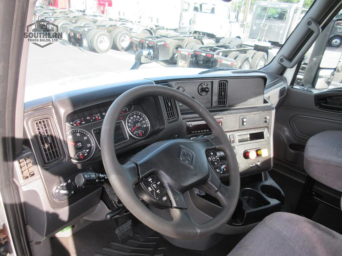 Used 2021 INTERNATIONAL LT