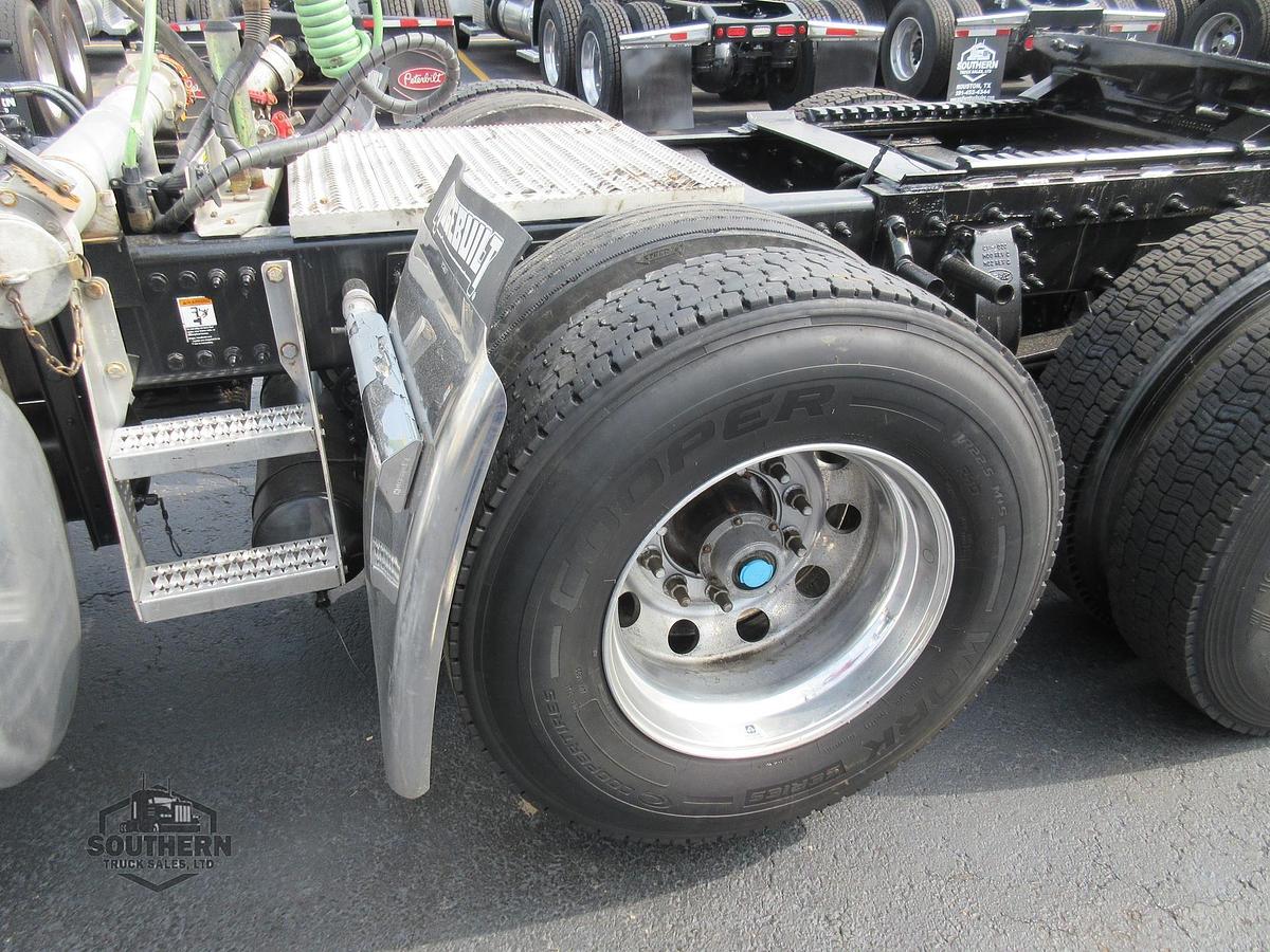 Used 2019 PETERBILT 567