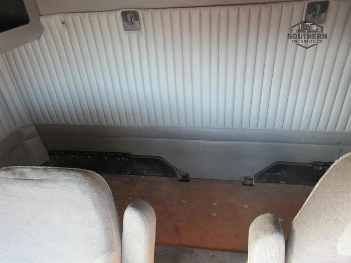 Used 2011 KENWORTH T800