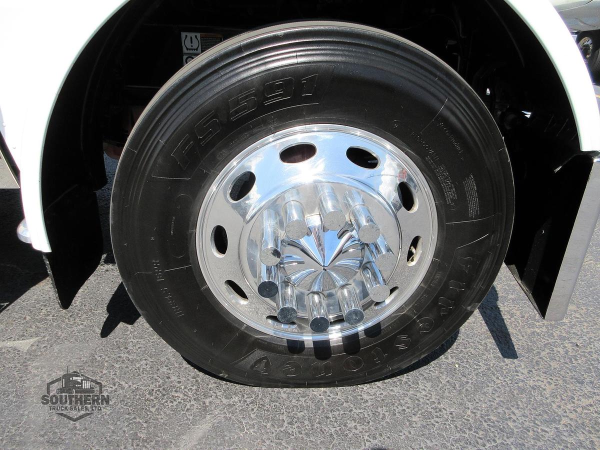 Used 2021 PETERBILT 389