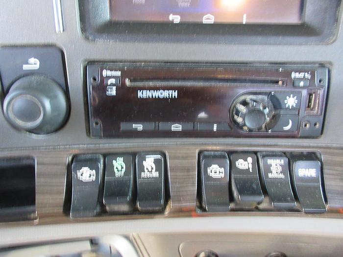Used 2017 KENWORTH T880