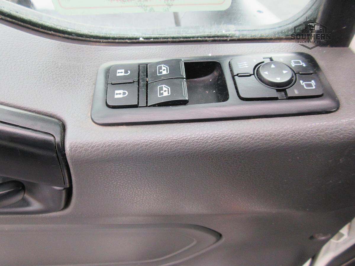 Used 2021 INTERNATIONAL LT