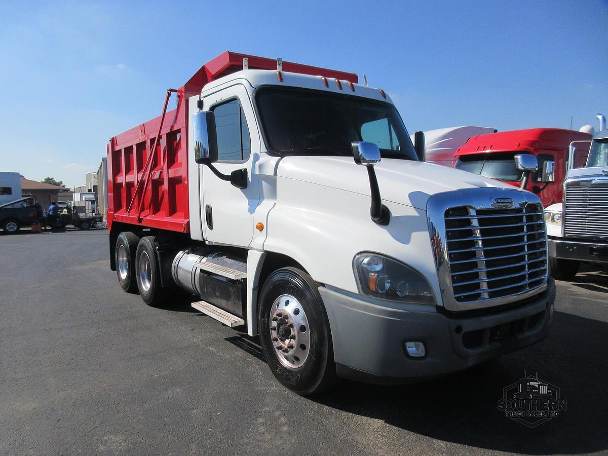 Used 2019 FREIGHTLINER CASCADIA 125