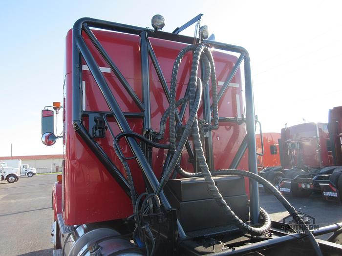 Used 2011 KENWORTH T800