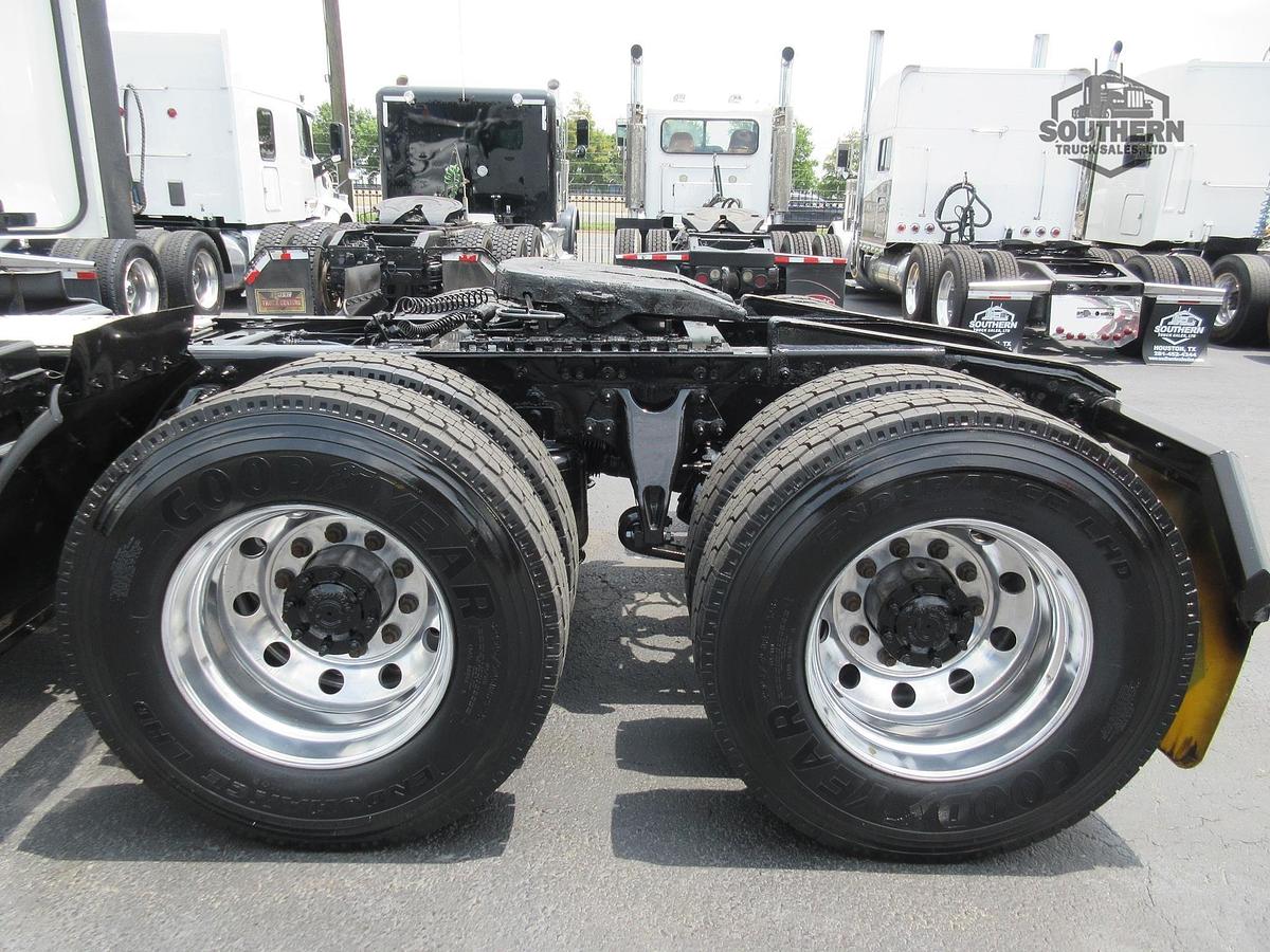 Used 2021 INTERNATIONAL LT