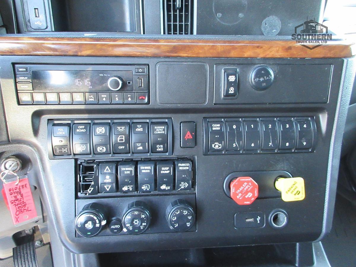 Used 2021 INTERNATIONAL LT